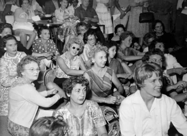 Hula lessons on board SS Matsonia to Hawaii